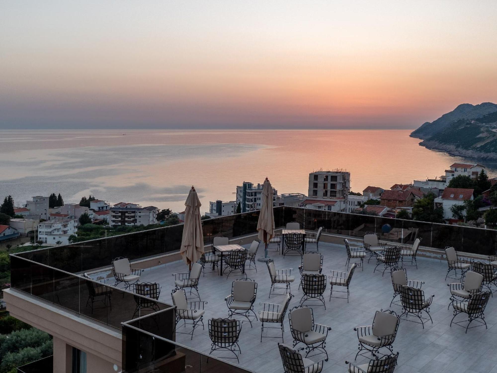 Hotel Diman Dobra Voda Exterior photo
