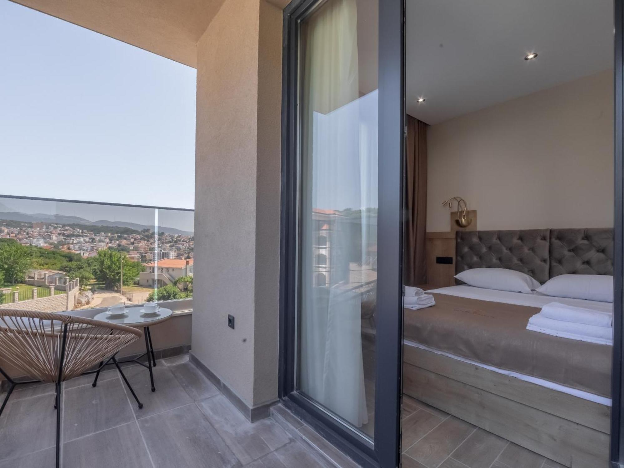 Hotel Diman Dobra Voda Exterior photo